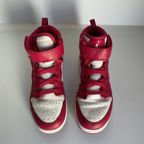 Nike Air Jordan 1 Mid SE Red White Boys Size 5Y DC7986-607 Velcro Strap Sneakers - Picture 5 of 9